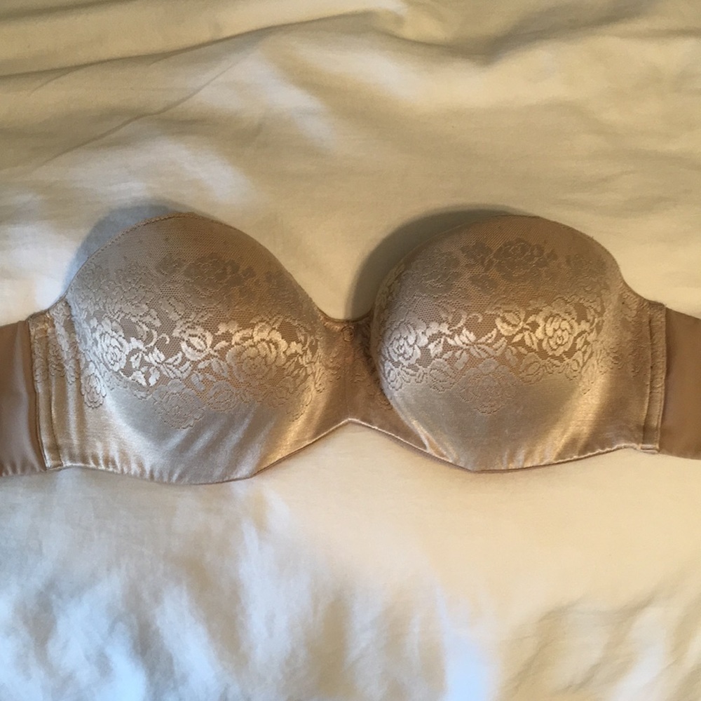 Strapless bra